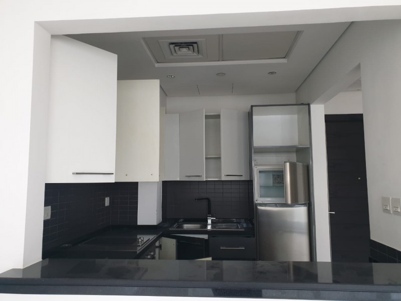  Studio in Silverene Tower B