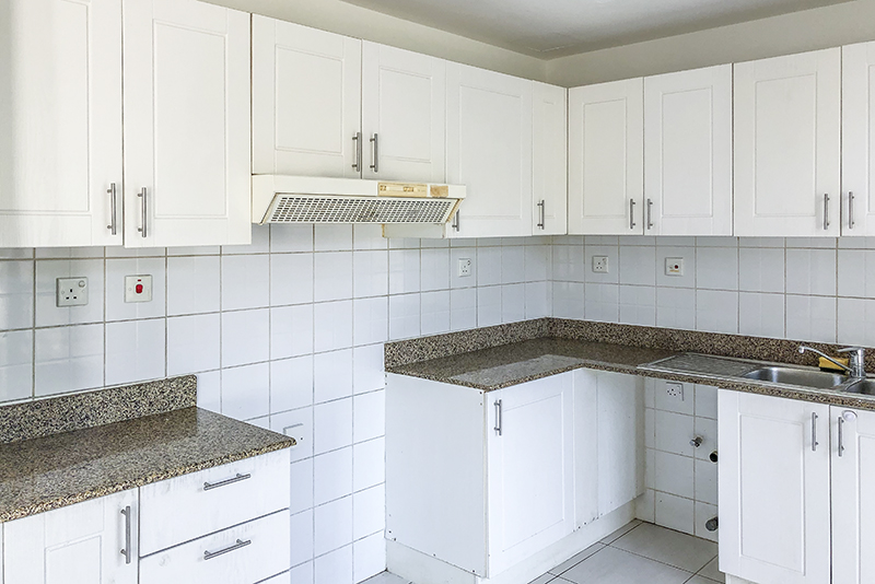 3 Bedrooms Villa in Springs 11