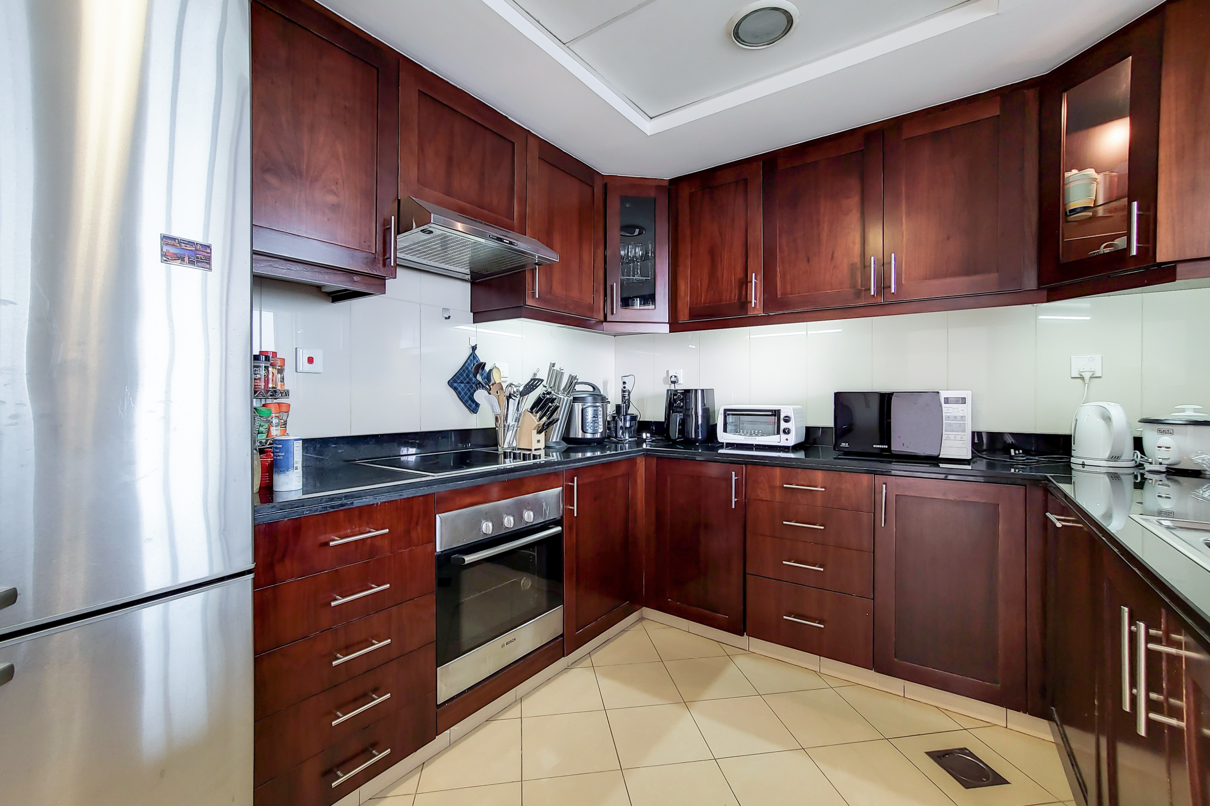 2 Bedrooms Apartment in Golf Tower 1