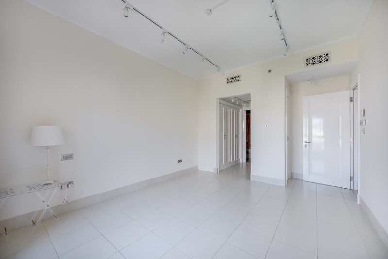 2 Bedrooms Apartment in Yansoon 5