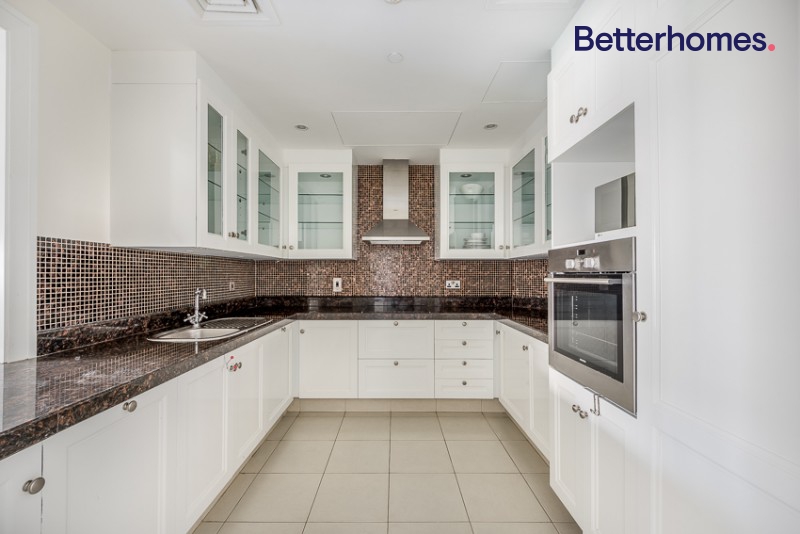 2 Bedrooms Apartment in Yansoon 5