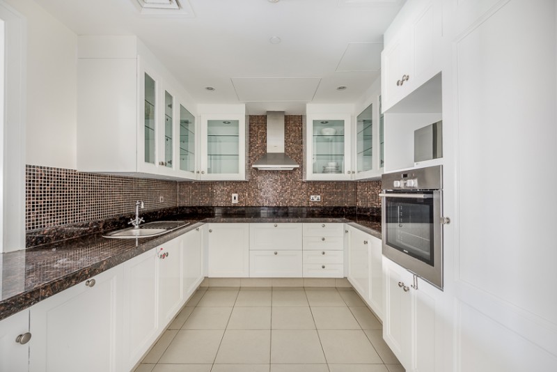 2 Bedrooms Apartment in Yansoon 5