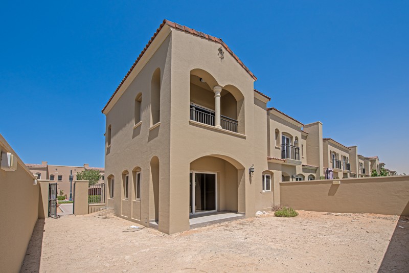 3 Bedrooms Villa in Casa Dora