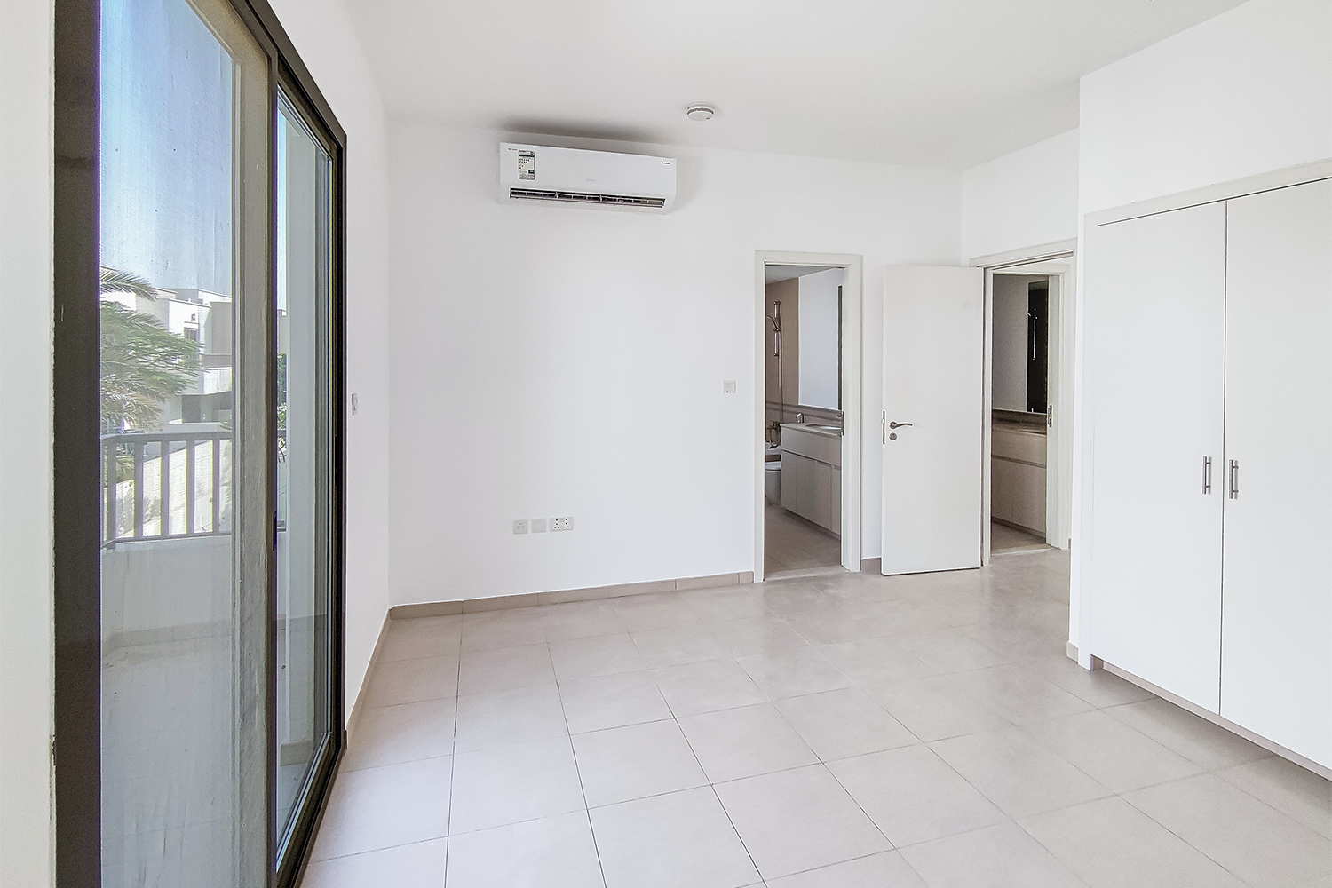 3 Bedrooms Villa in Hayat Townhouses