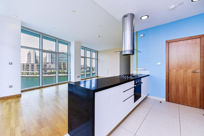 2 Bedrooms Apartment in Al Barza