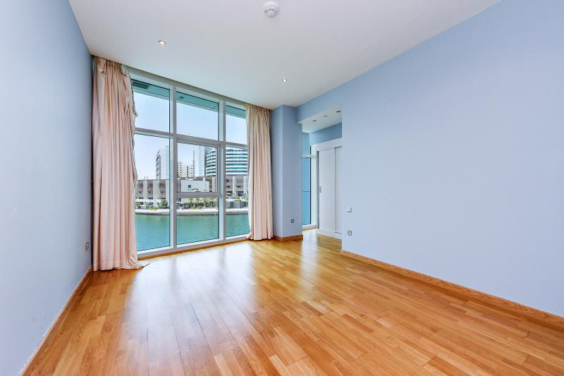 2 Bedrooms Apartment in Al Barza