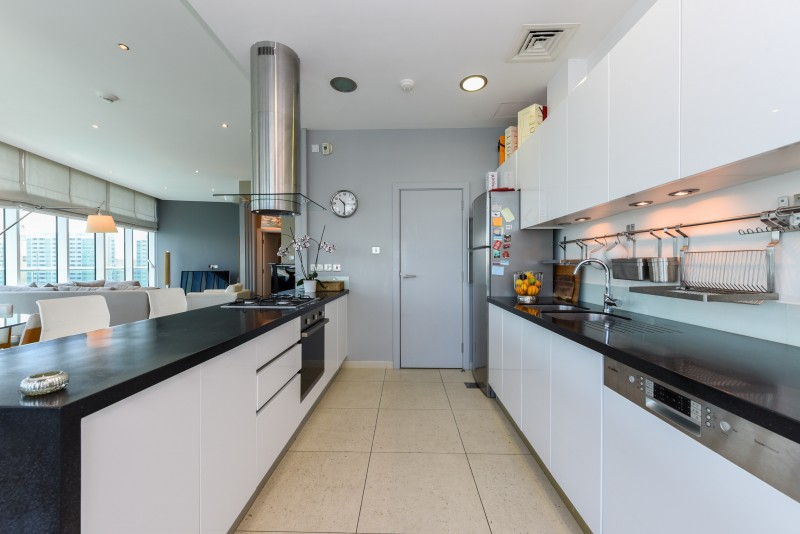 2 Bedrooms Apartment in Al Barza
