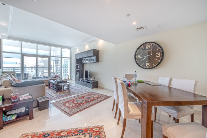 2 Bedrooms Apartment in Marinascape Oceanic