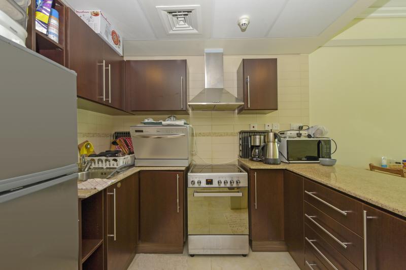 1 Bedroom Apartment in Goldcrest Views 2