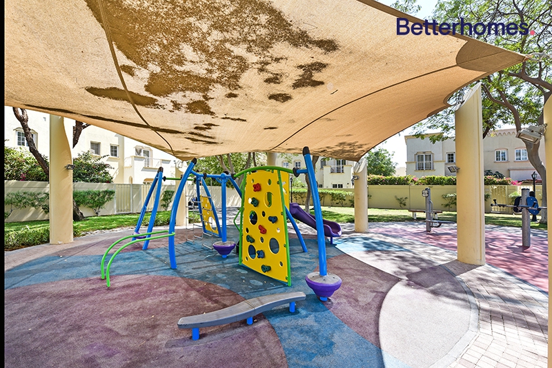2 Bedrooms Villa in Springs 9