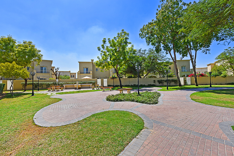 2 Bedrooms Villa in Springs 9