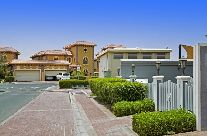 5 Bedrooms Villa in Western Residence North