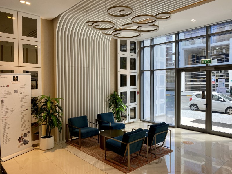 2 Bedrooms Apartment in Golf Horizon Tower B