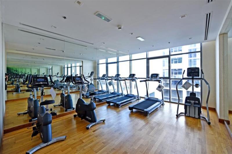 2 Bedrooms Apartment in Golf Horizon Tower B
