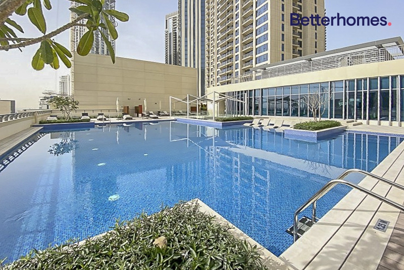 2 Bedrooms Apartment in Creek Horizon Tower 1
