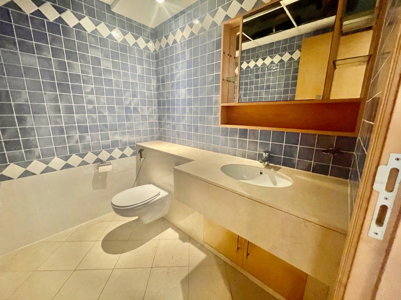2 Bedrooms Apartment in Manazel Al Barsha