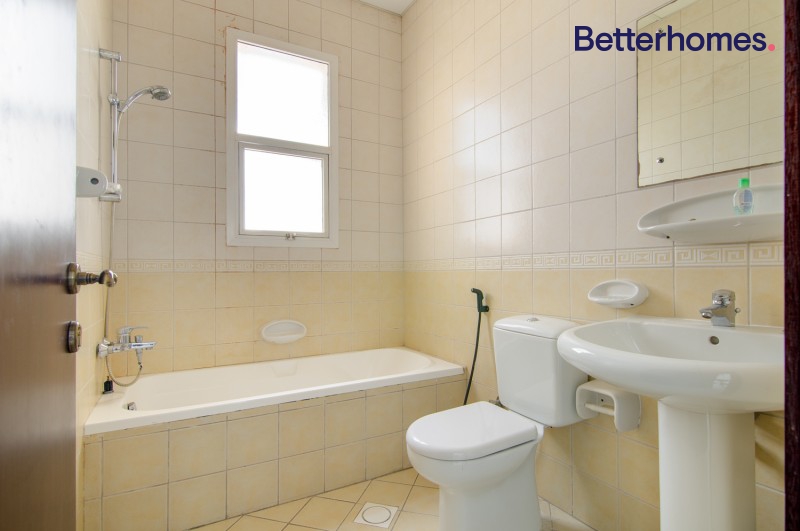 4 Bedrooms Villa in Al Barsha 2
