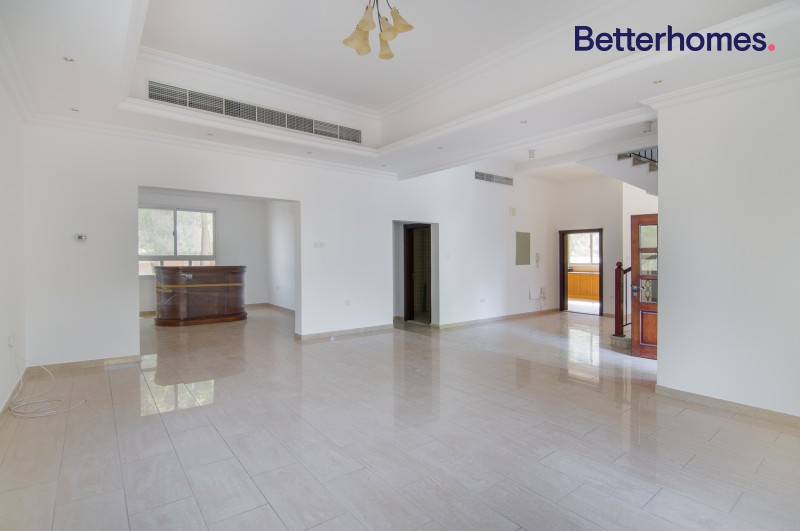 4 Bedrooms Villa in Al Barsha 2
