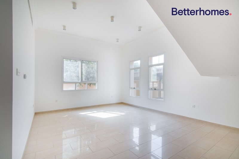 4 Bedrooms Villa in Al Barsha 2
