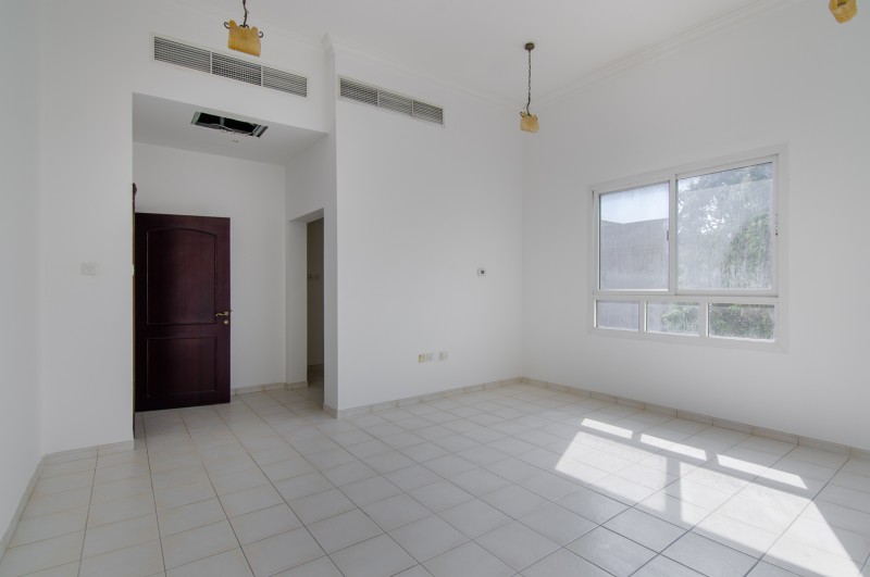 4 Bedrooms Villa in Al Barsha 2