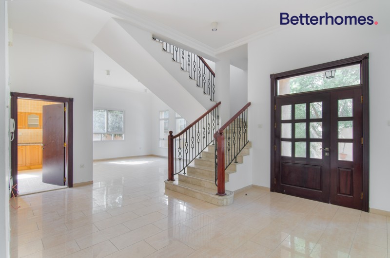 4 Bedrooms Villa in Al Barsha 2