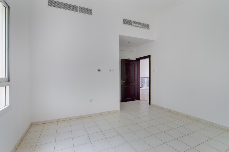 4 Bedrooms Villa in Al Barsha 2