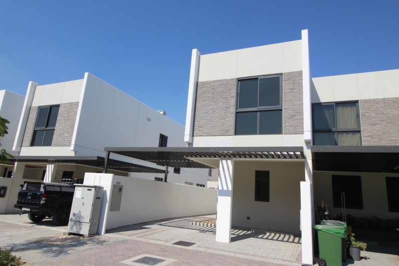 3 Bedrooms Townhouse in Primrose