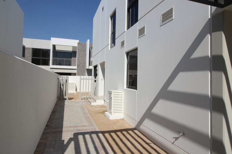 3 Bedrooms Townhouse in Primrose