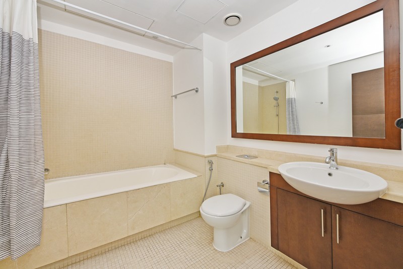 2 Bedrooms Apartment in South Ridge 6