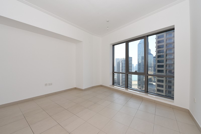 2 Bedrooms Apartment in South Ridge 6