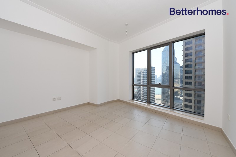 2 Bedrooms Apartment in South Ridge 6