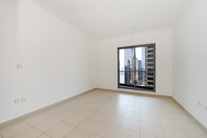 2 Bedrooms Apartment in South Ridge 6