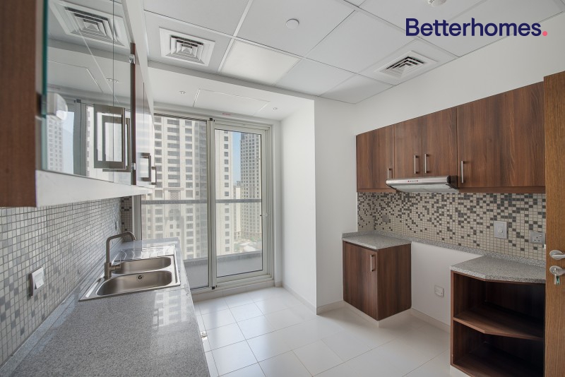 2 Bedrooms Apartment in JAM Marina Residence