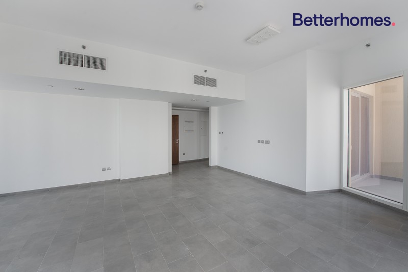 2 Bedrooms Apartment in JAM Marina Residence