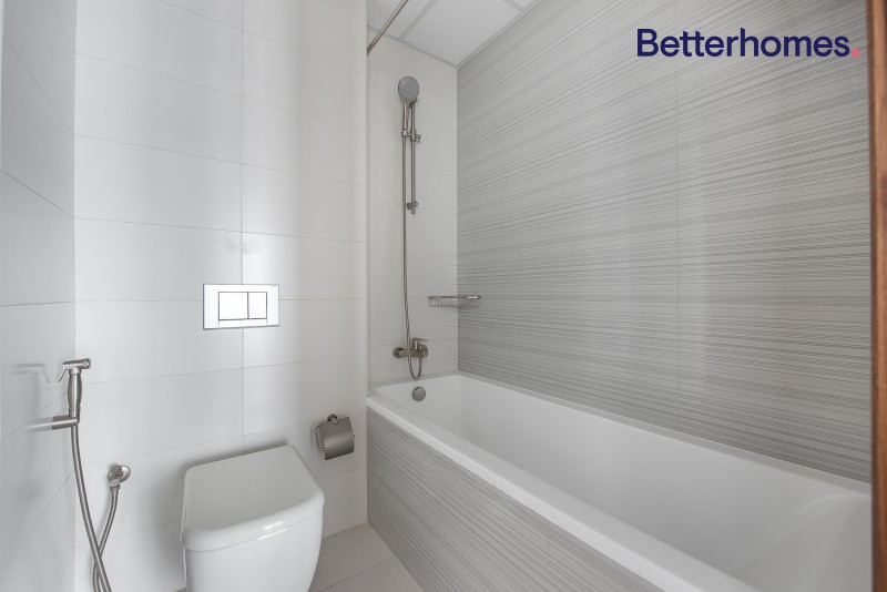 2 Bedrooms Apartment in JAM Marina Residence