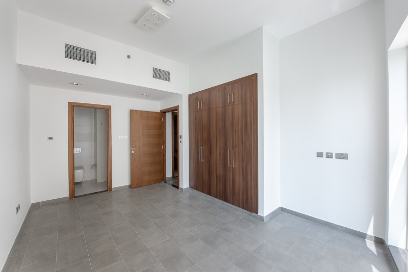 2 Bedrooms Apartment in JAM Marina Residence