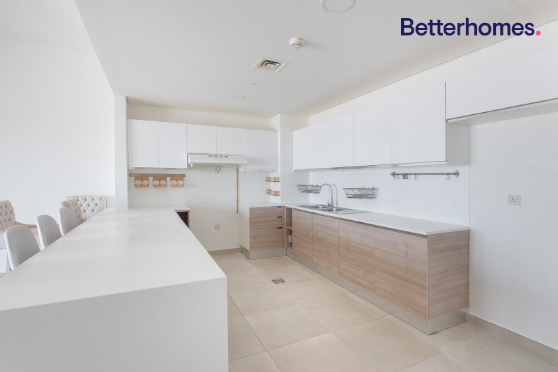2 Bedrooms Apartment in Al Andalus