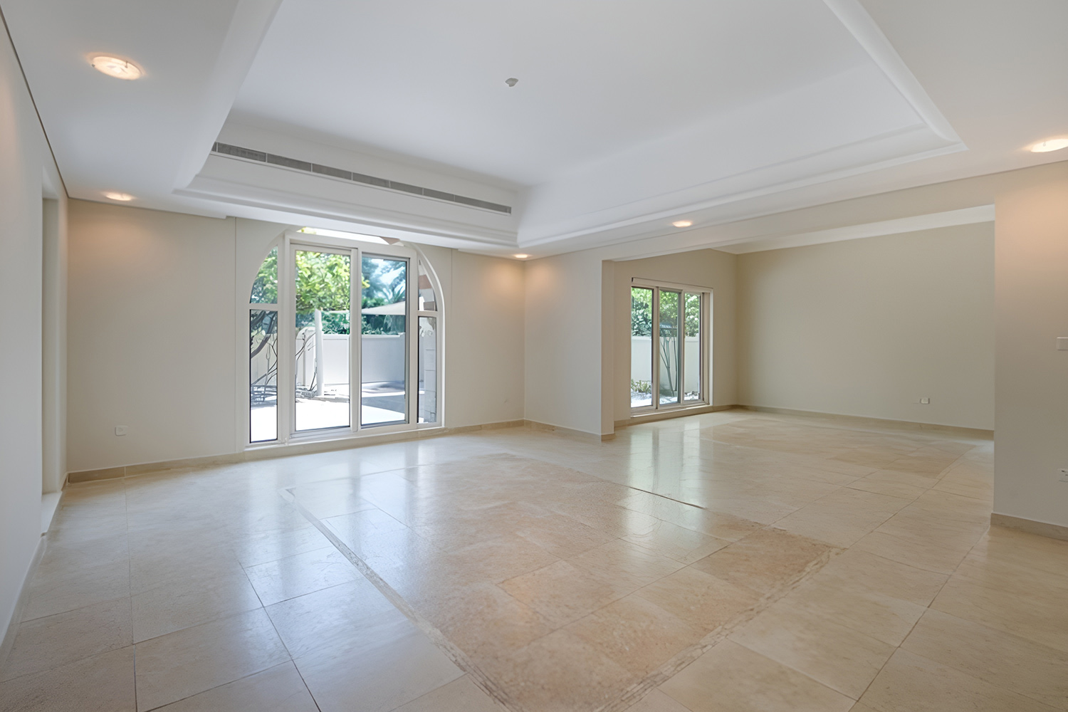 5 Bedrooms Villa in Carmen