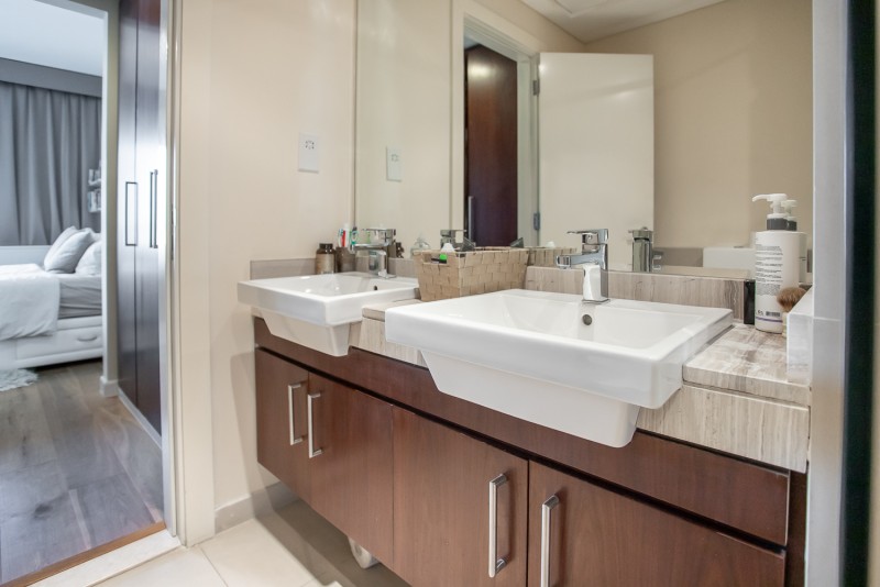 2 Bedrooms Apartment in Panorama at the Views