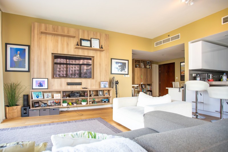 2 Bedrooms Apartment in Panorama at the Views