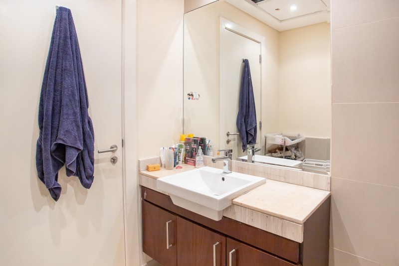 2 Bedrooms Apartment in Panorama at the Views