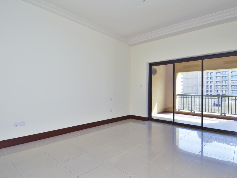 2 Bedrooms Apartment in Golden Mile 5