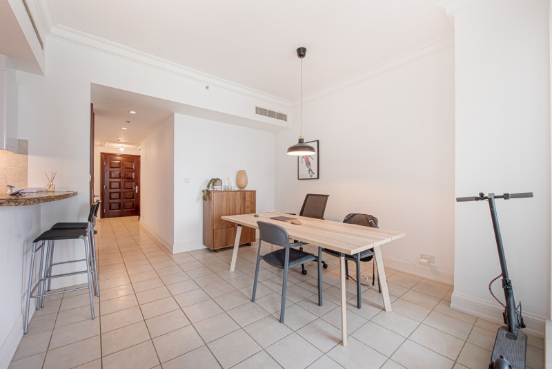 1 Bedroom Apartment in Al Murjan Building