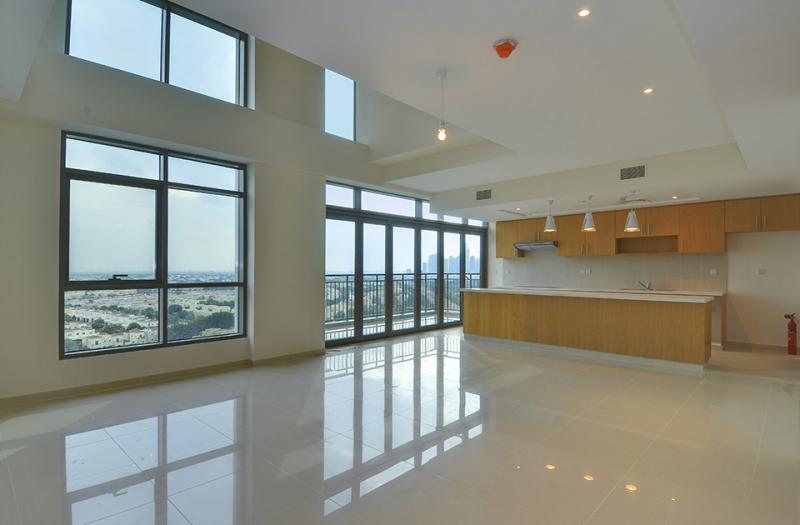 3 Bedrooms Penthouse in Panorama at the Views Tower 2
