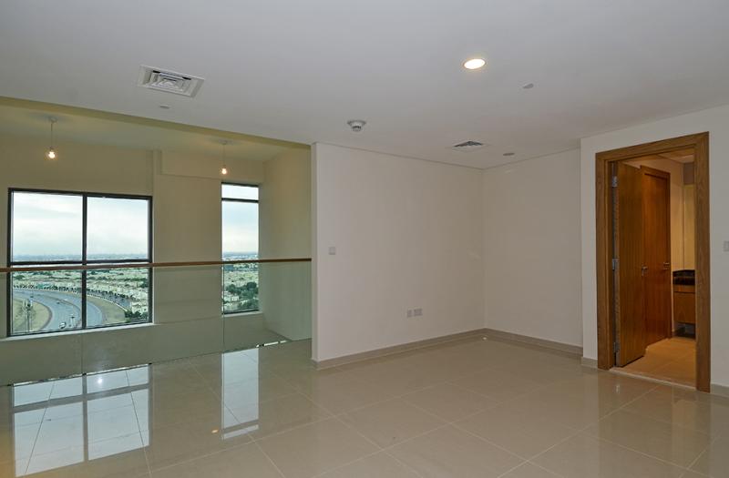 3 Bedrooms Penthouse in Panorama at the Views Tower 2
