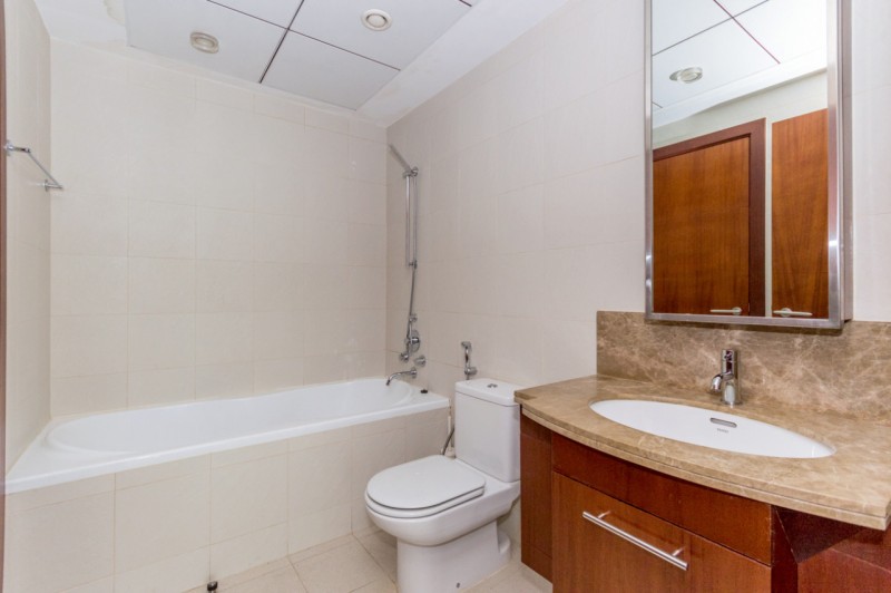 2 Bedrooms Apartment in Standpoint Tower 1