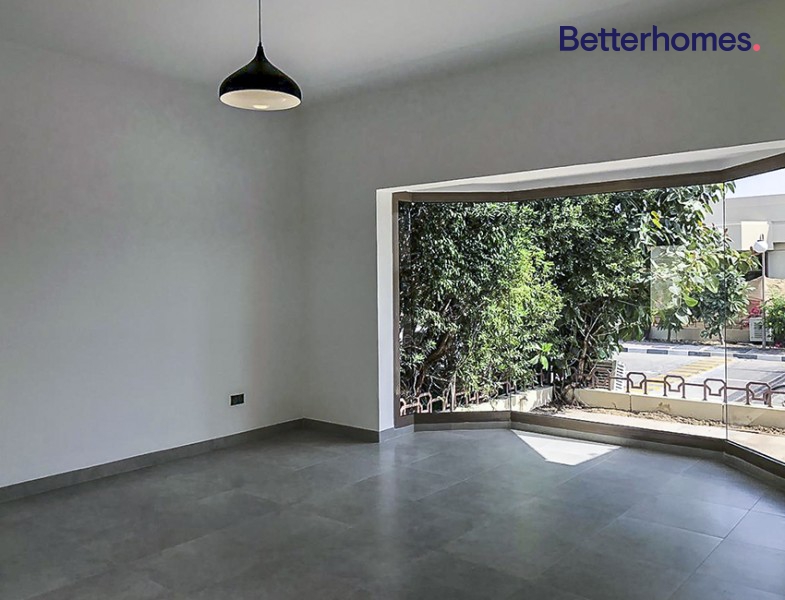 3 Bedrooms Villa in Al Sufouh 1