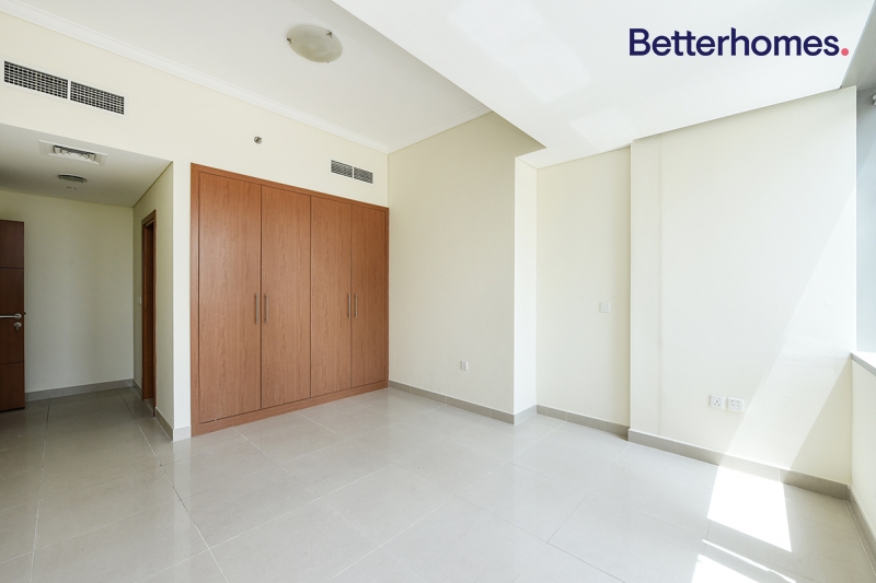 2 Bedrooms Apartment in Ocean Heights
