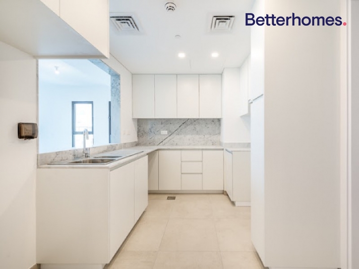 3 Bedrooms Apartment in Lamtara 1