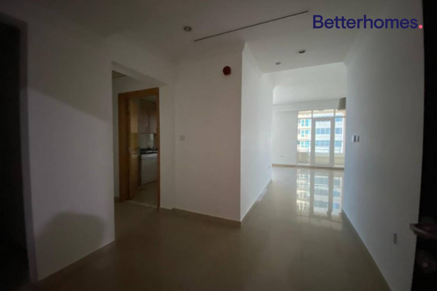 2 Bedrooms Apartment in Marina Crown